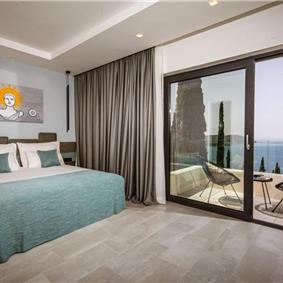 5-Bedroom Luxury Sea-View Villa with Infinity Pool near Dubrovnik – Sleeps 10